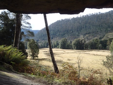veiw from cave feeding groung.JPG