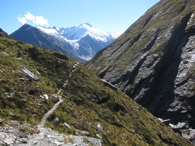 6 Rees Track, slowely dropping down to Dart Hut.JPG
