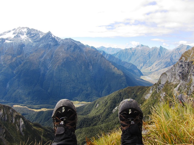 10 Matukituki Valley from Cascade Saddle.JPG