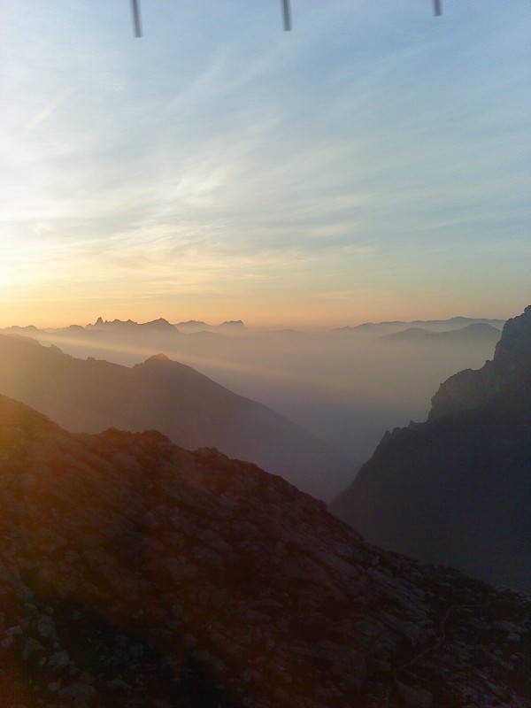 Federation Peak and smoke 7.1.13.jpg