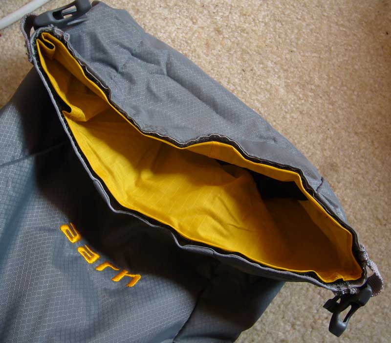 aarn-dry_detail.jpg