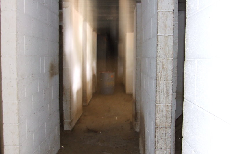 BOMB SHELTER 032.JPG