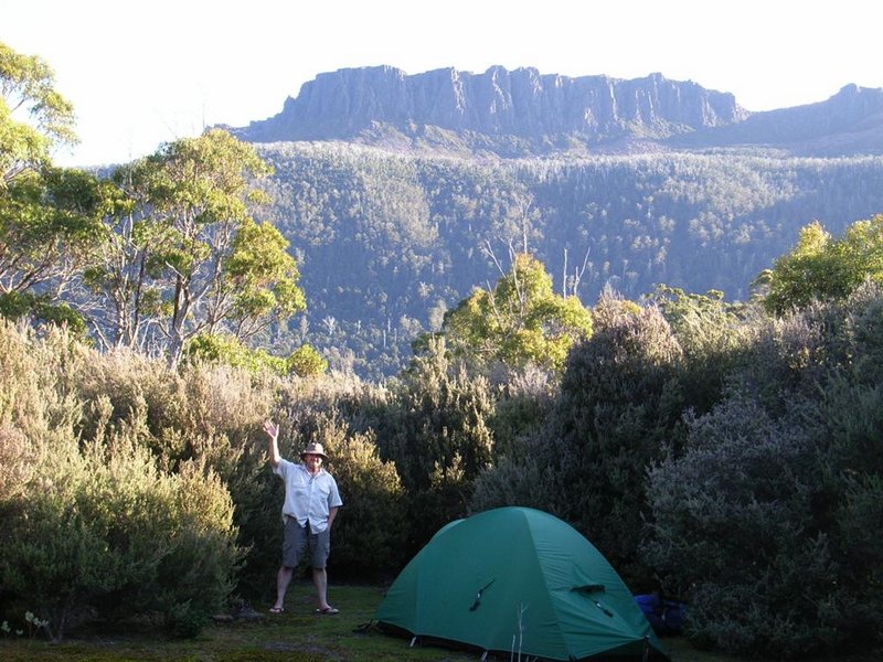 259 Keven & tent at narcissus (Large).JPG