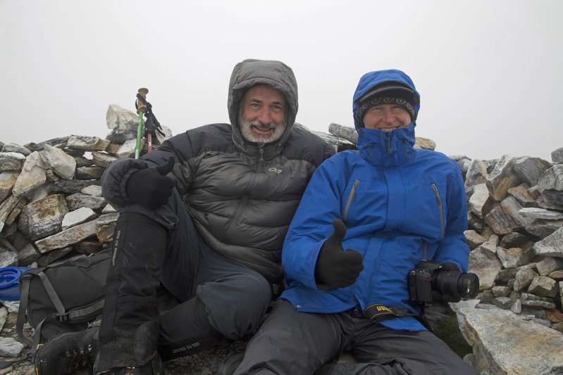 Summit ThumbsUp_edited-1.jpg