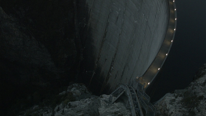 Gordon Dam 2.jpg
