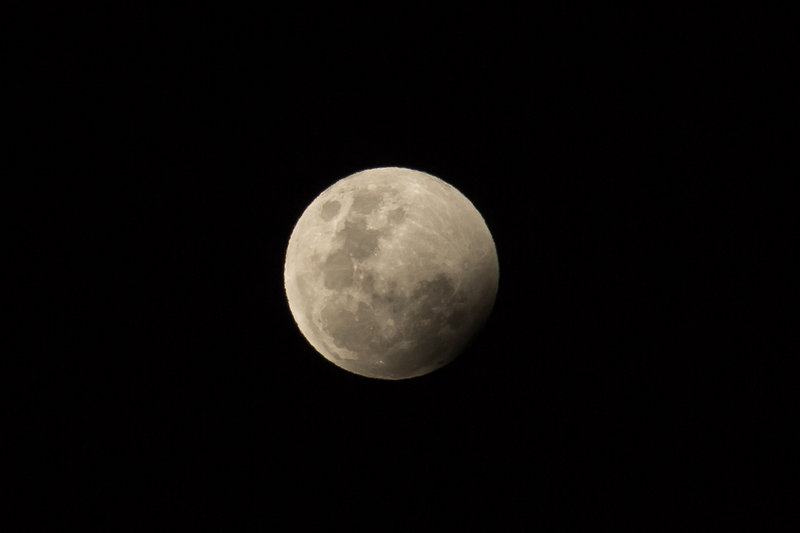 007 moon.jpg
