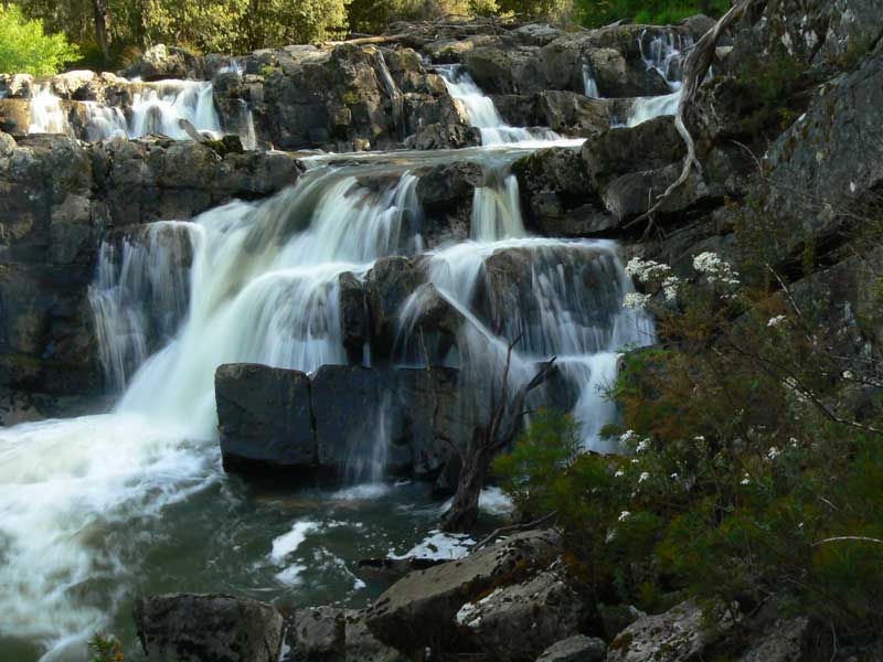 1011-MONTANA-FALLS-070.jpg