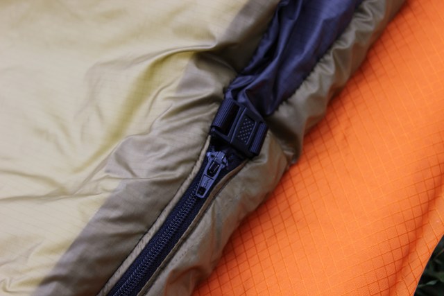 Top quilt climashield 012_640x427.JPG