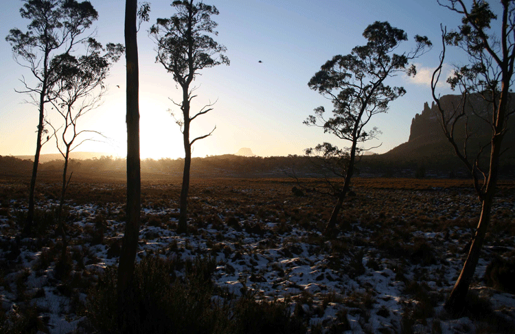 Pelion-Hut-Sunset.gif