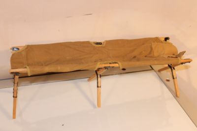 2 - Gold Medal bed antique.jpg
