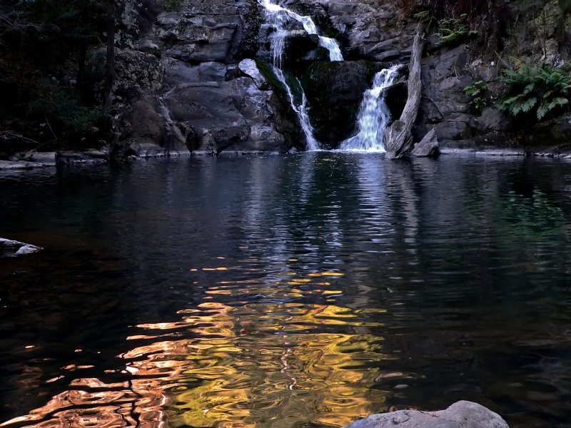 lower forth falls reflection.jpg