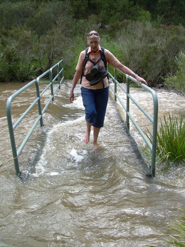 Tia river crossing sml.JPG