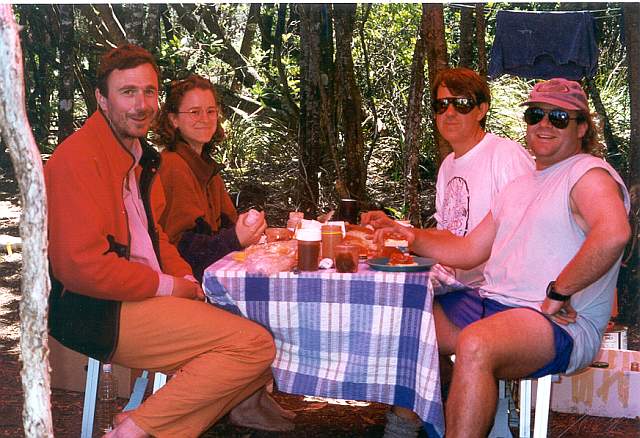 1996-12 Xmas Walk Sth Coast - Steve & Adams Peripatetic Pancakes @ Cox Bight 2.jpg
